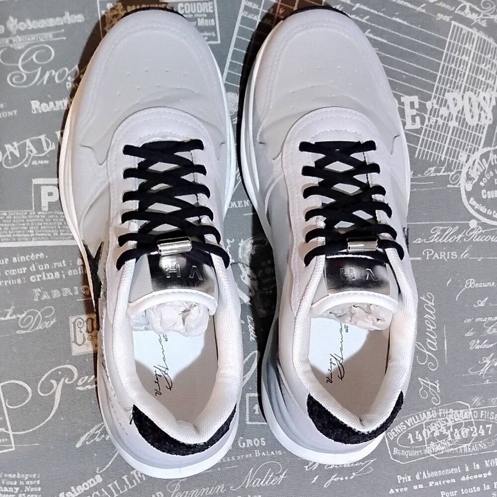 Vintage Havana Sneakers - Picture 4 of 6